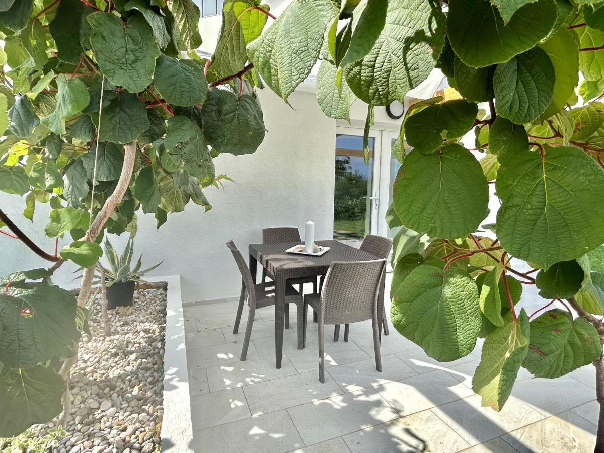 Villa Palma Ловран Экстерьер фото
